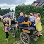 Neitsijaerve Majutus *