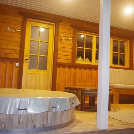 Neitsijaerve Majutus * Otepää