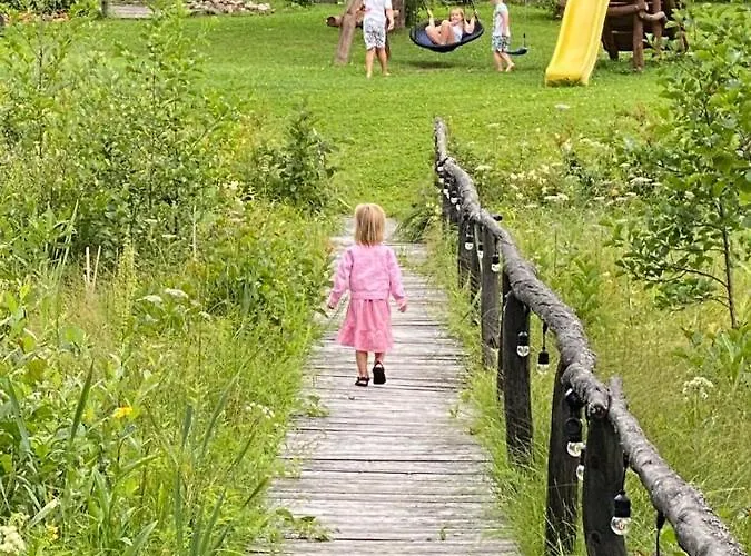 Neitsijaerve Majutus Gæstehus