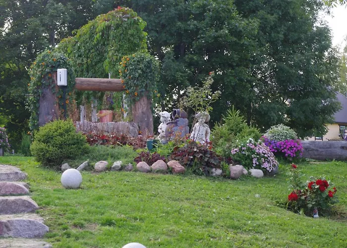 Neitsijaerve Majutus