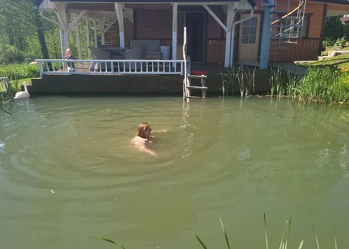 Neitsijaerve Majutus Gæstehus *